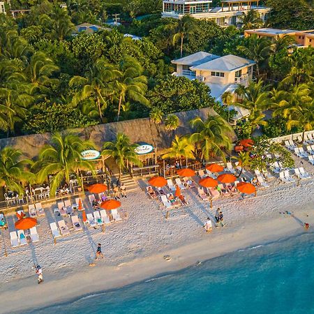 Paradise Beach Hotel & Resort West Bay Ngoại thất bức ảnh