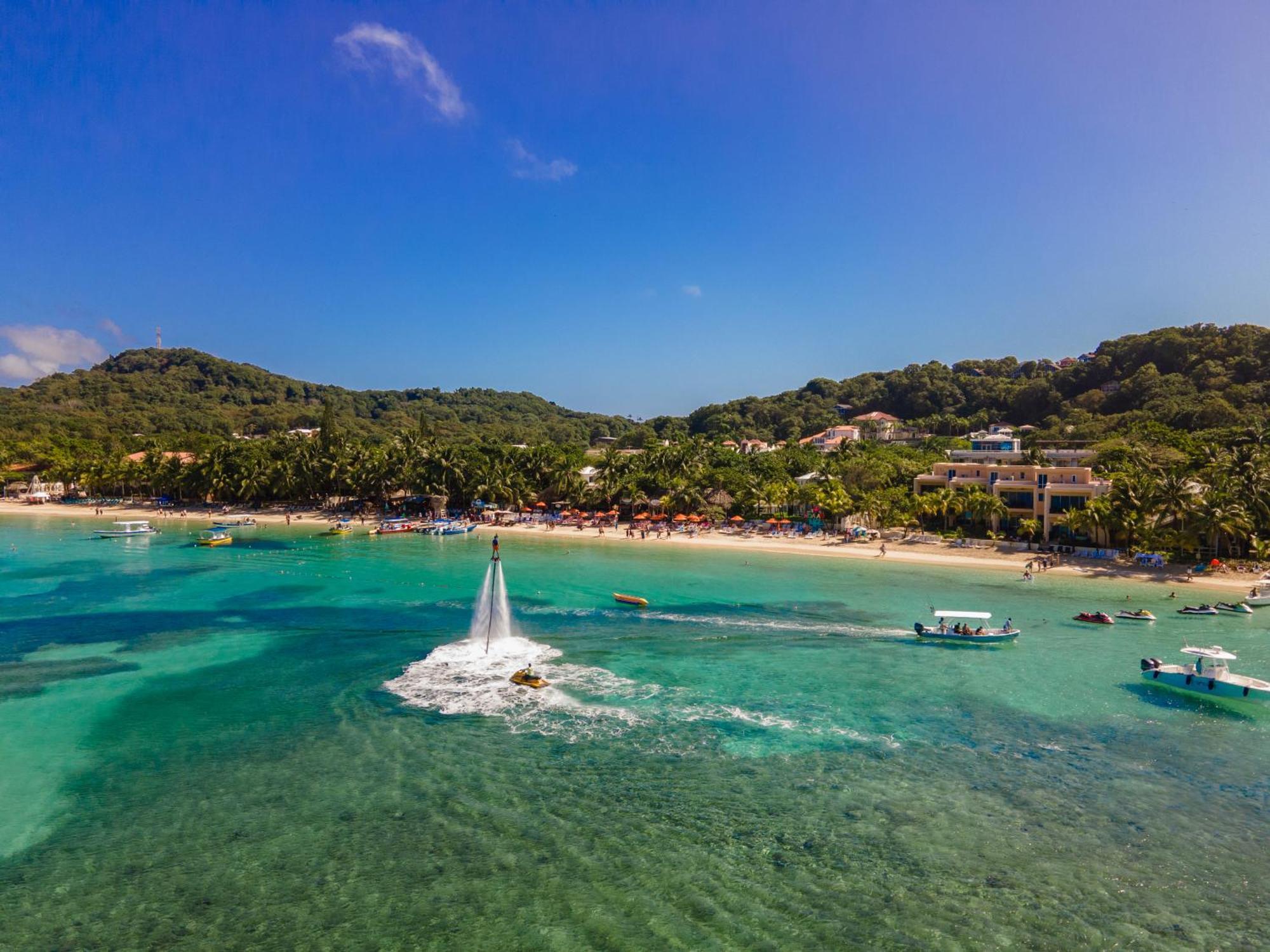 Paradise Beach Hotel & Resort West Bay Ngoại thất bức ảnh