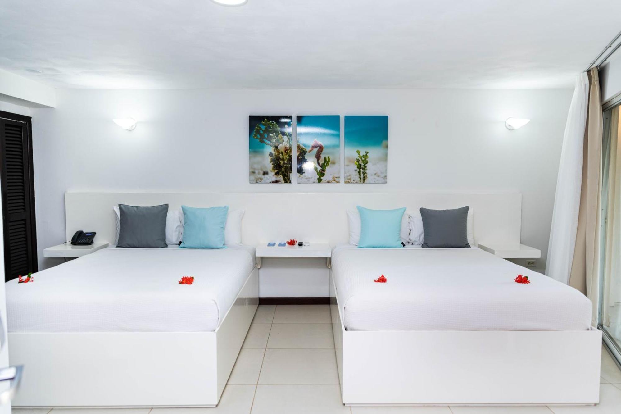 Paradise Beach Hotel & Resort West Bay Phòng bức ảnh